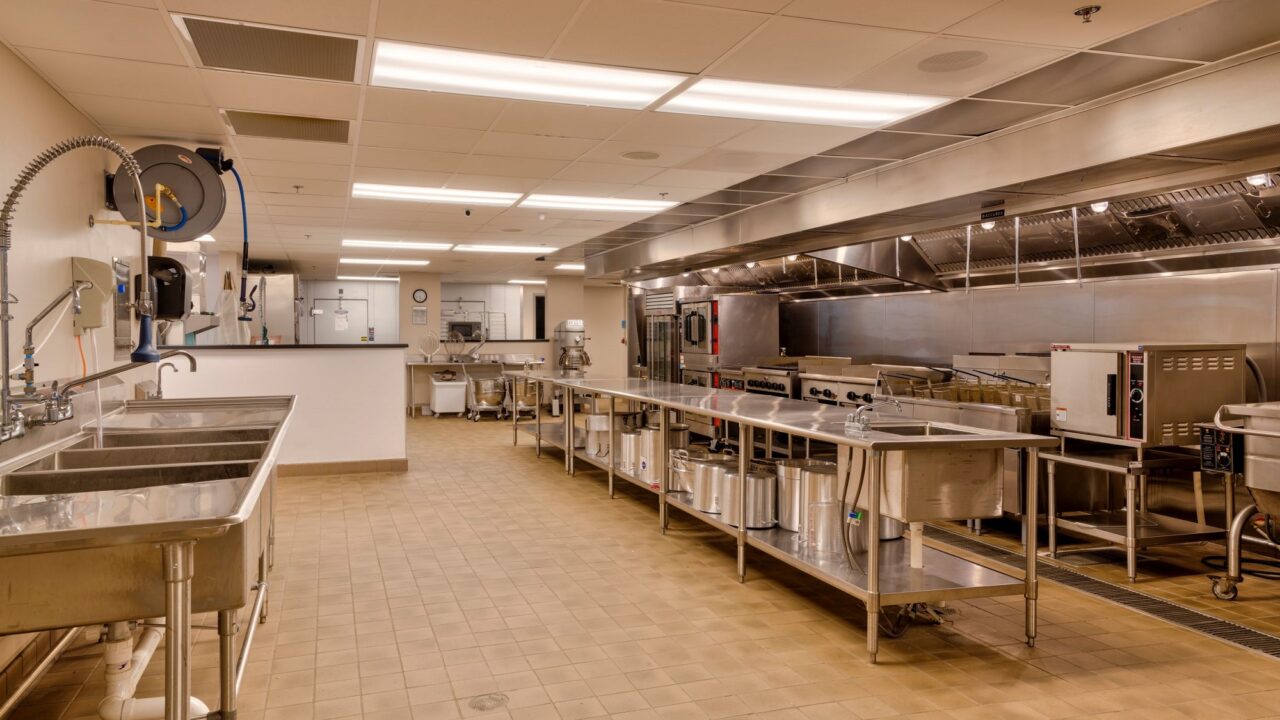 Dining Hall - _RWH4612_3_4_5_6 - Kitchen